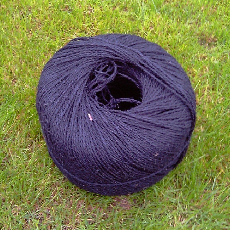 Pelote de corde de chanvre teintée