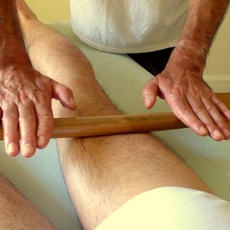 Kit de massage de 8 rouleaux de bambous pour professionnels – Image 3